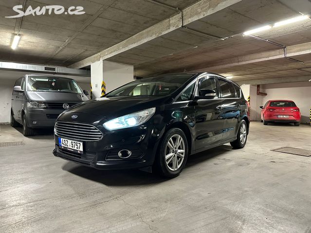 Ford S-Max
